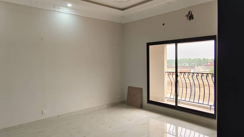 Spacious One-Bedroom Apartment Available For Rent Ideal Location And Modern Comforts! 2