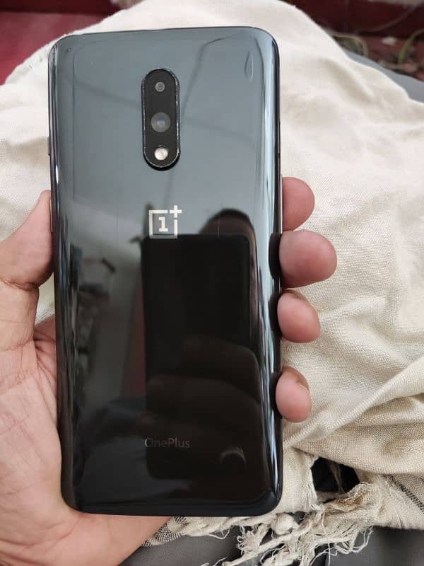 I want to sell OnePlus 7 8+5 ram 256 GB 4