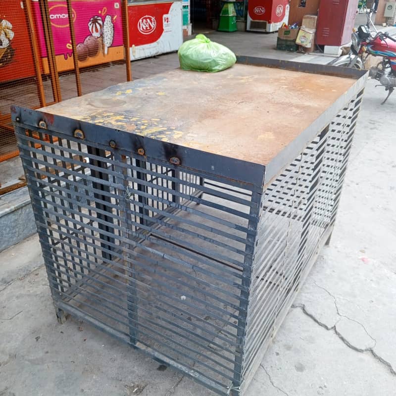 Table and cage for sale 1