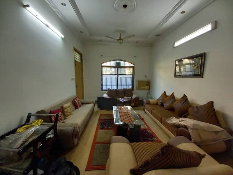 7.5 Marla Single Storey House For Sale In Johar Town Phase 2 Prime Location 0