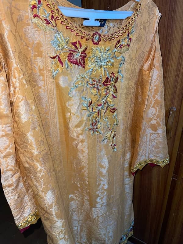 Title: “Beautiful Pre-Owned Wedding Dresses – Worn Only Once” 0