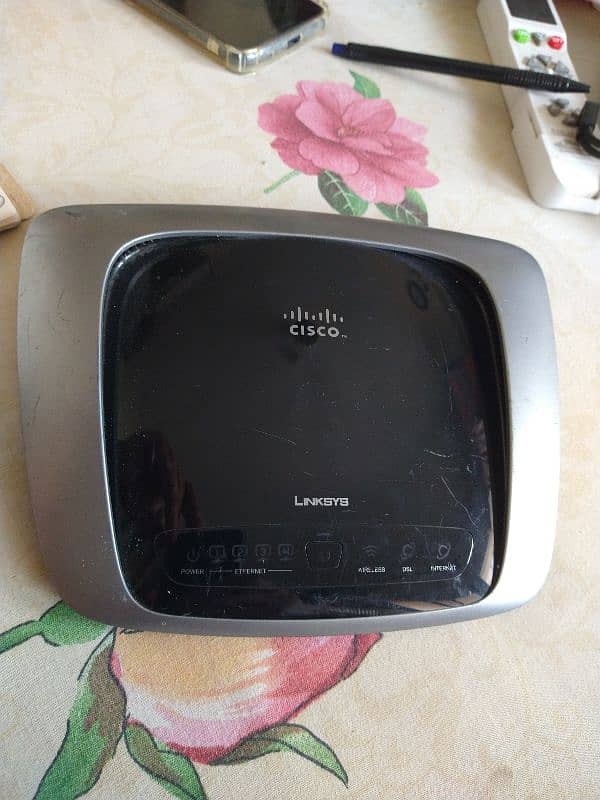 Linksys Wireless-N Home ADSL2+ Gateway WAG120N 3