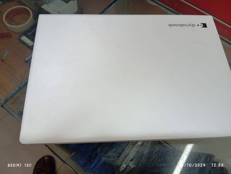 Toshiba dynabook R734 2