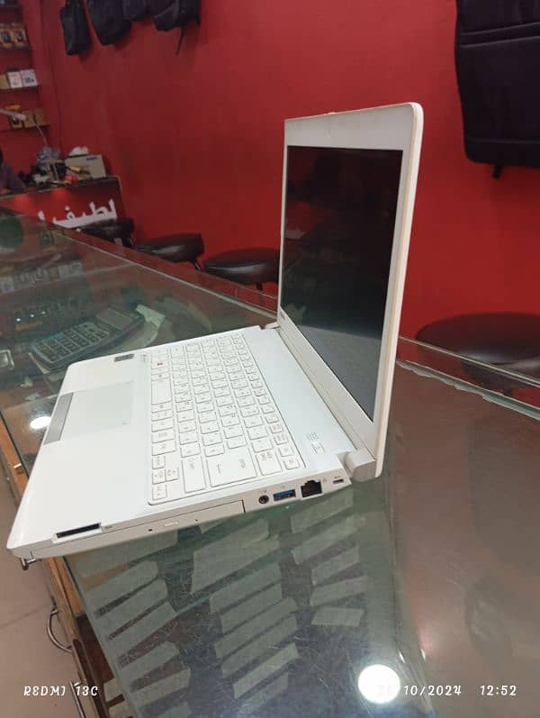 Toshiba dynabook R734 5