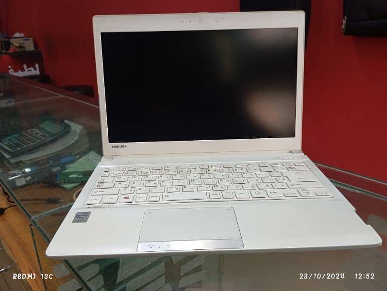 Toshiba dynabook R734 7