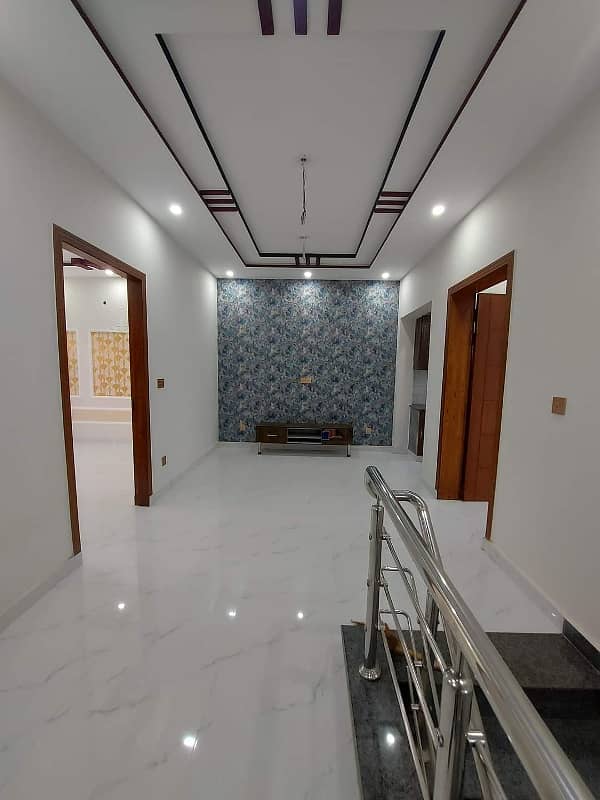 5 MARLA UPPER PORTION FOR RENT NEAR IN PARK VIEW CITY NEAR TO THOKER NIAZ BAIG 1