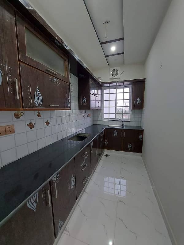 5 MARLA UPPER PORTION FOR RENT NEAR IN PARK VIEW CITY NEAR TO THOKER NIAZ BAIG 2