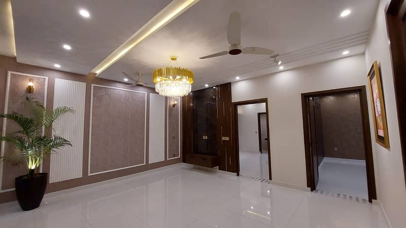 BRAND NEW LUXURY HOUSE FOR SALE 24