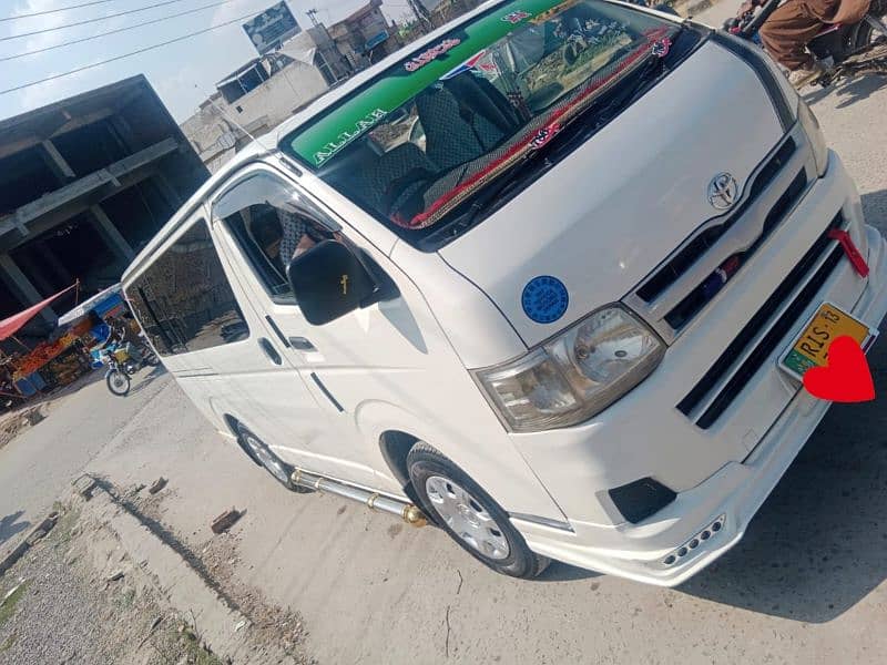 Toyota hiace 2013 Diesel For Sale urgent. 1