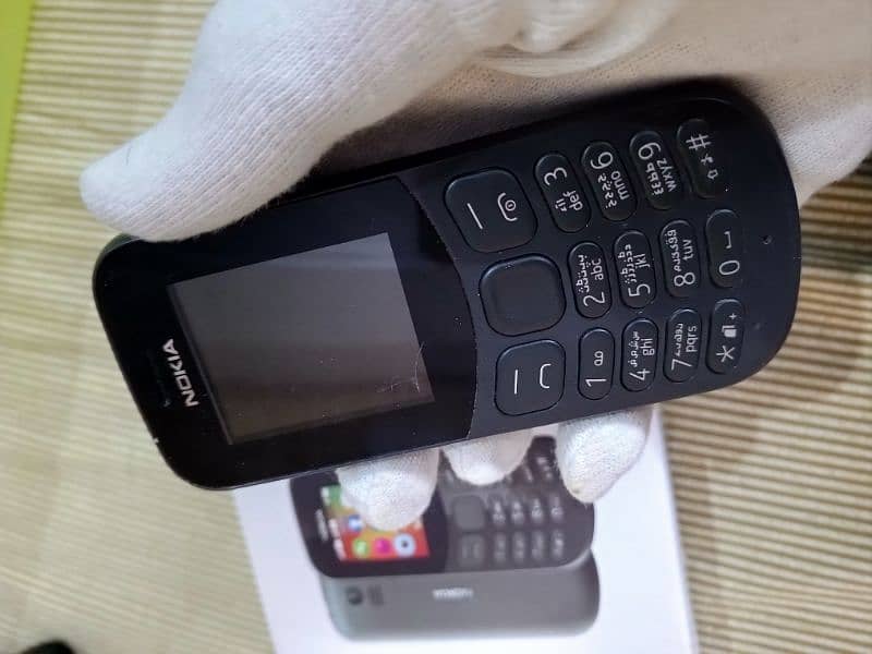 Nokia 130 (With Box) 6