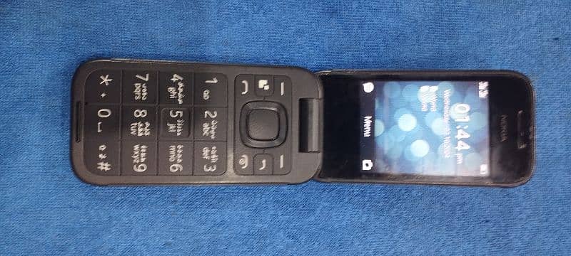 Nokia 2660flip 0