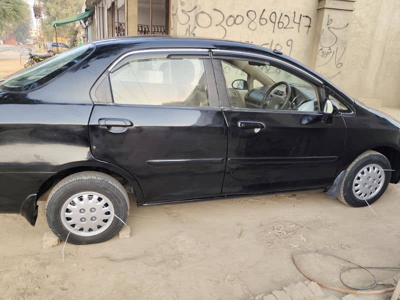 Honda City IDSI 2005 5