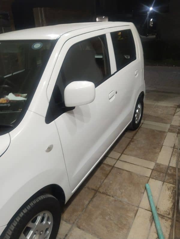 Suzuki Wagon R 2022 10