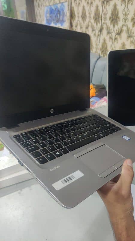 HP EliteBook 840 G3 Silver 8GB 256 GB 4