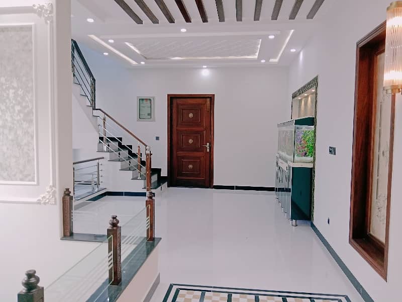 1 Kanal Brand New Dubble storey house available for sale in NfC phase 1 college Road Lahore 29