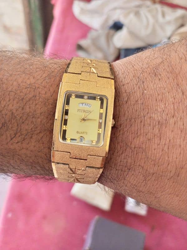 Fttron watch gold plated 1