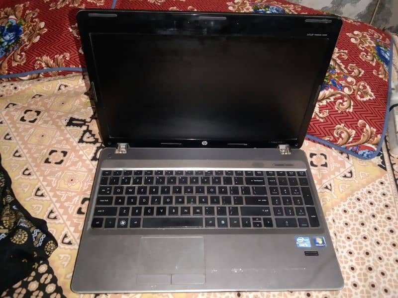 Hp laptop core i5 1