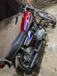 honda CG 125 (2021/2022) 10/10 condition 0