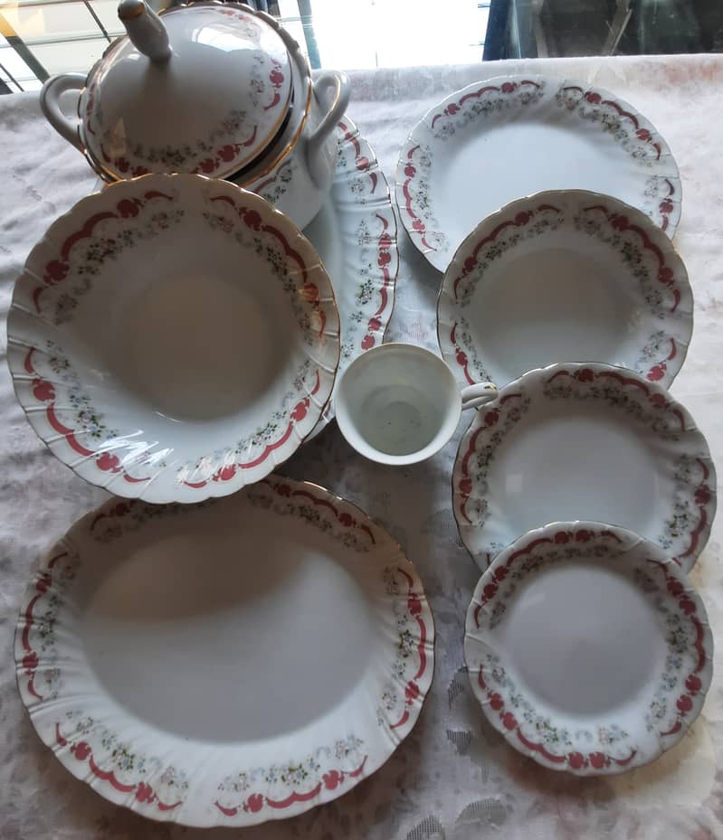 DINNER & TEA SET 5