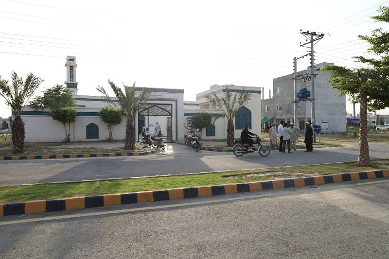 Property For sale In Central Park - Block J Lahore Is Available Under Rs. 5838000 20