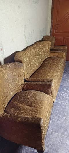 Sofa set Urgent sale 5 Seater