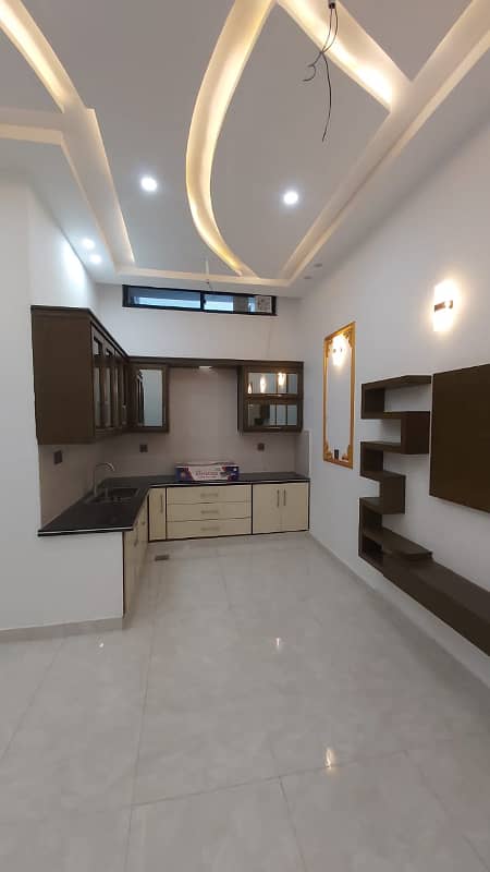 10 Marla House Available For Rent in Gulmohar Block Bahria Town Lahore 3