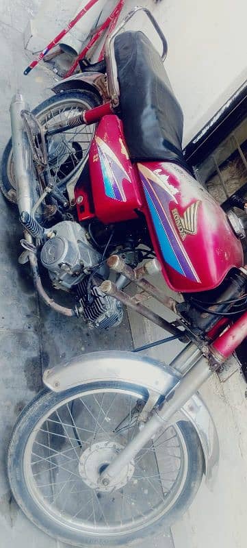 Honda 70 CD for sale good condition 10/10    +92 345 0305078 2