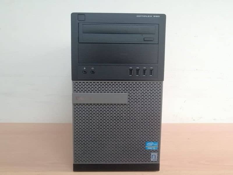 Dell Optiplex Desktop i7 2nd gen (no ram, no hard) 0