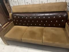 sofa sat ful ok and condition almost new