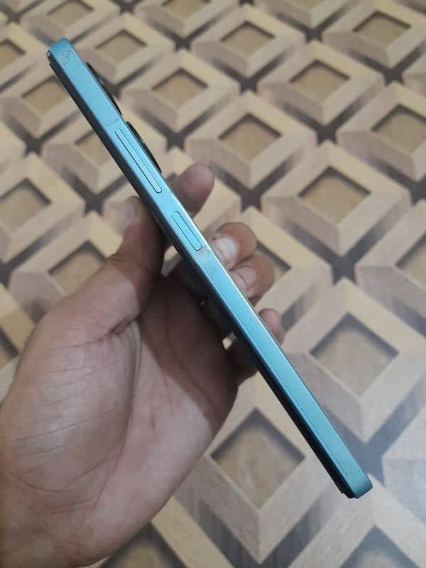 Infinix Hot 30 , 10 months used 4