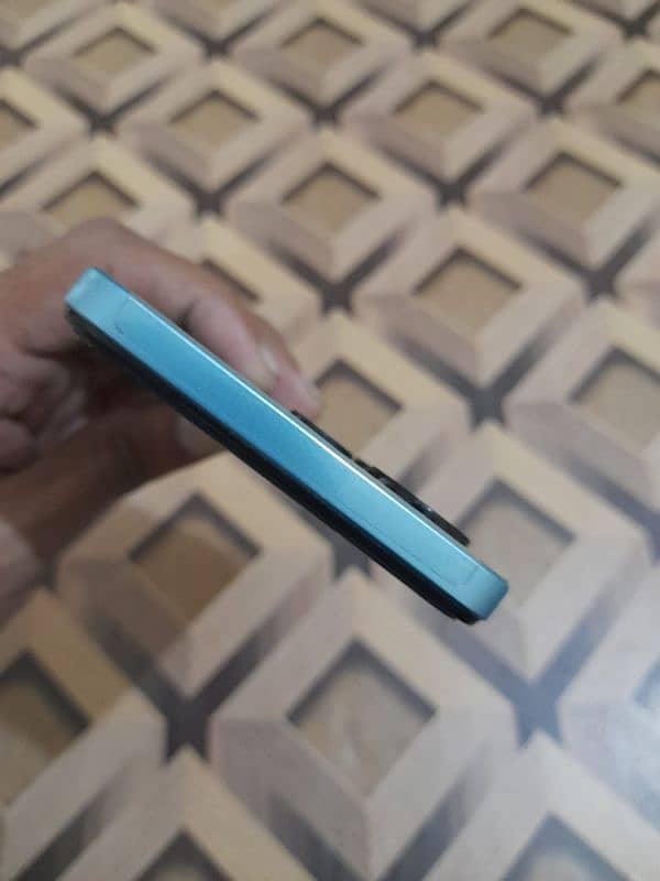 Infinix Hot 30 , 10 months used 6