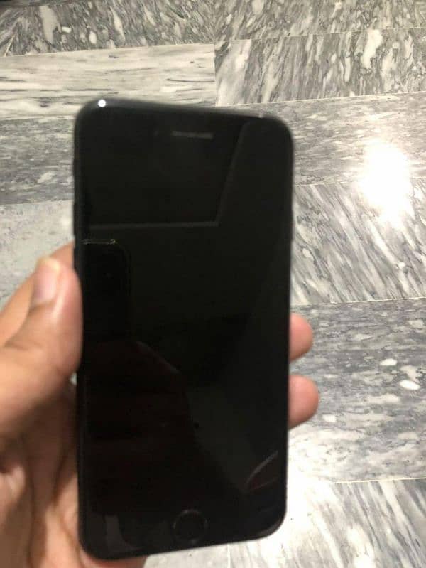 Iphone 7 128gb non-pta 2