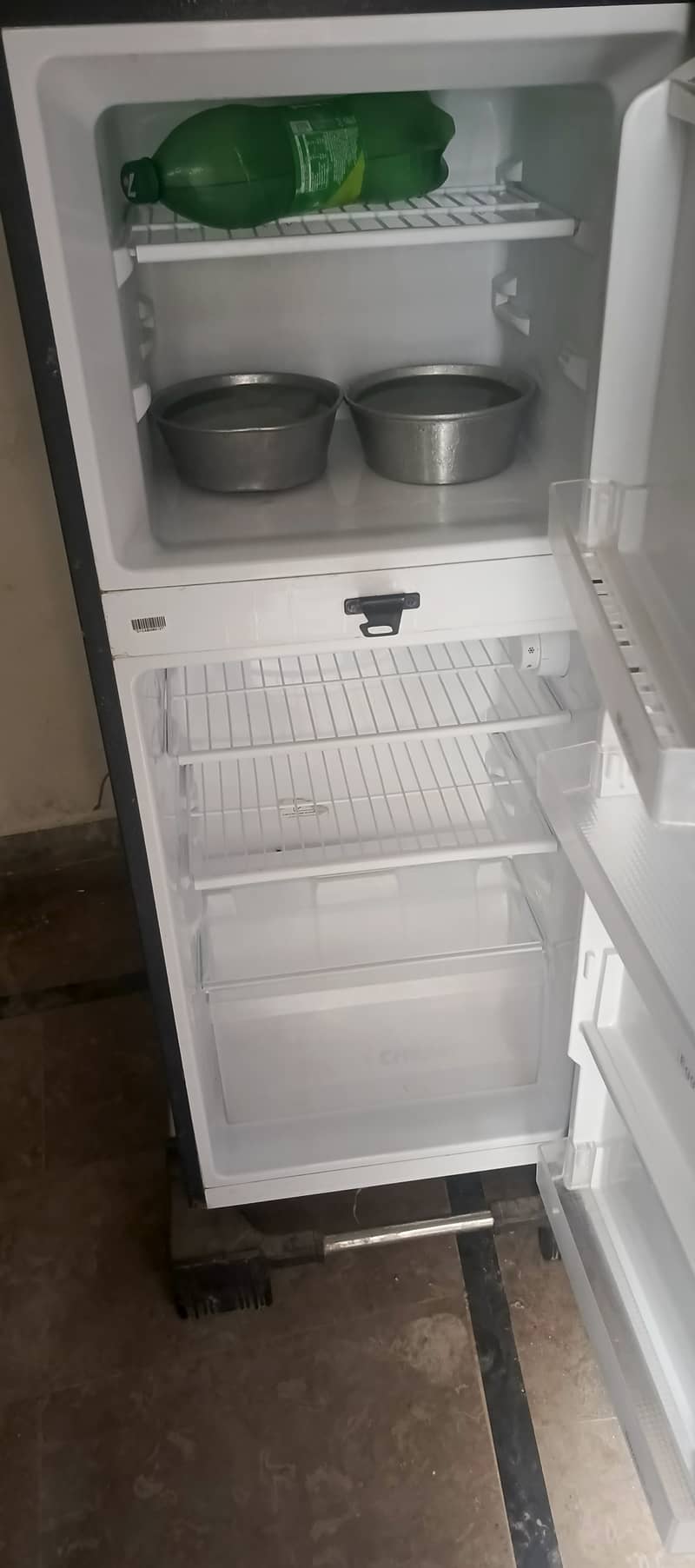 Dawlance new Refrigerator for sell . . 55k 0