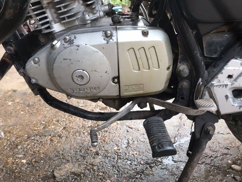 Suzuki GS 150 Karachi registration for sale 7