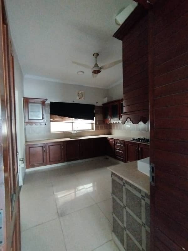 12 Marla Beautiful Upper Portion Available For Rent In DHA Phase 1 Islamabad 4