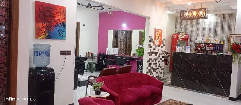 selling salon and gym 1