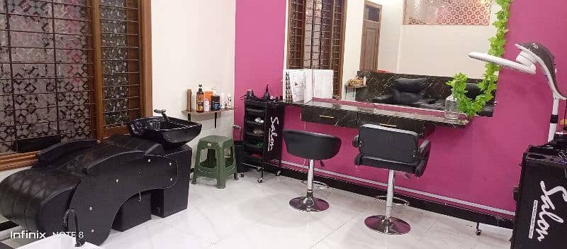 selling salon and gym 5