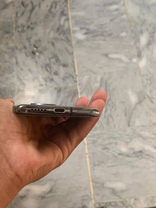 Oneplus 7t 6/128 GB me he Exchange possible 6