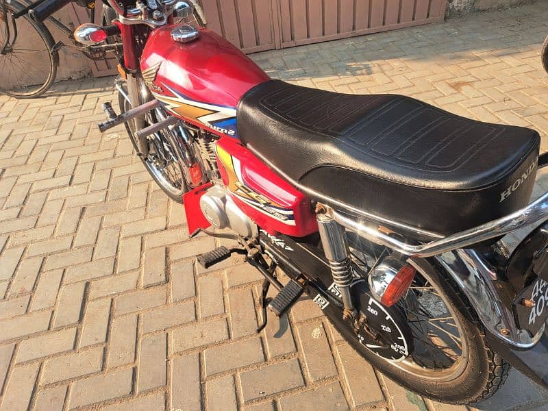 honda cg 125 2020 model for sale urgently 3