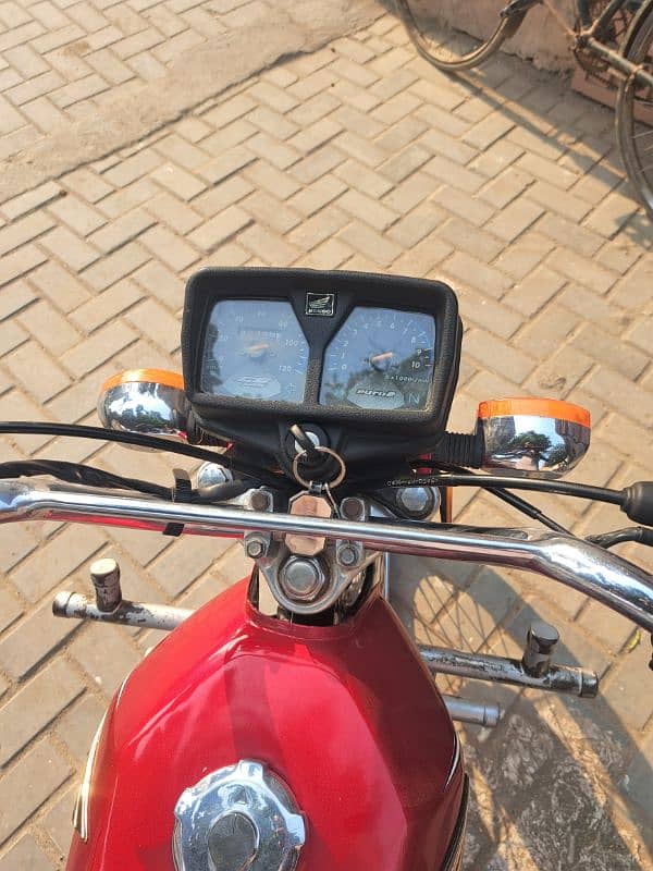 honda cg 125 2020 model for sale urgently 6