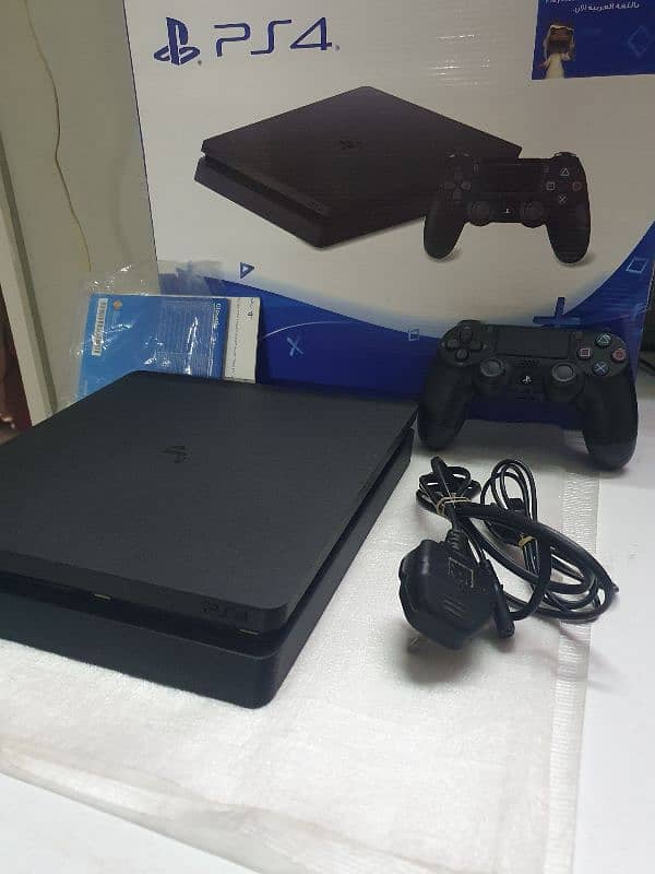 Ps4 slim 500gb mint condition 1