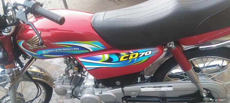 Honda CD70 for Sale 8