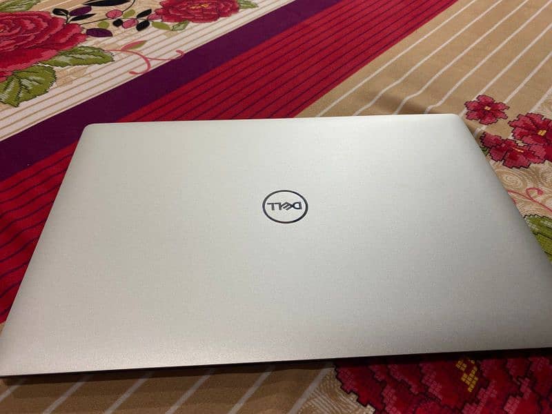 Dell Precision 5530 2