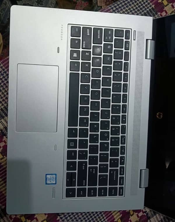 HP Probook 640 7