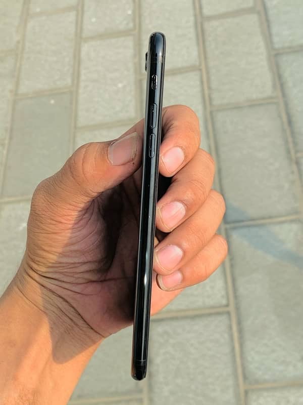 I phone 7 Plus 128GB PTA Approved 3