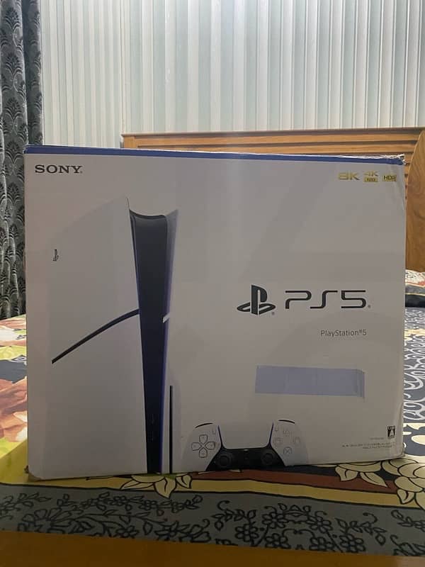 ps5 1tb with 2 controller 1