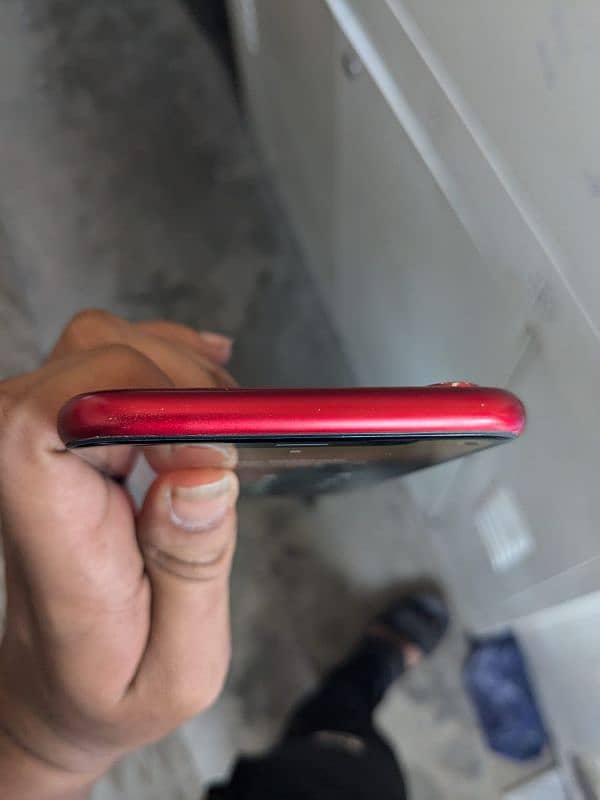 iphone XR PTA Approved 64gb totally original just miner dut see in pic 6