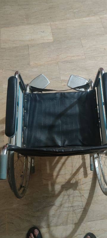 wheel chair 0