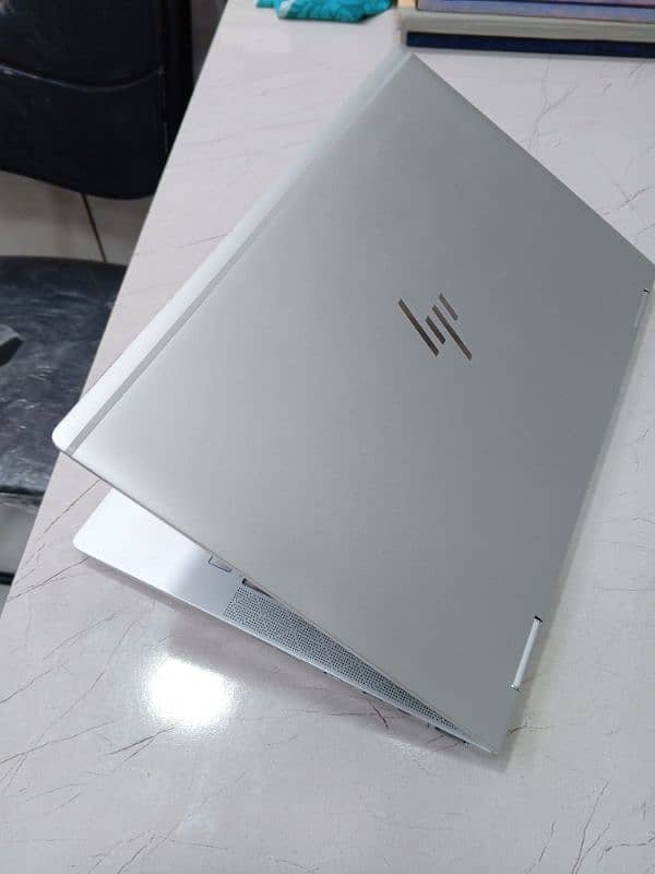 Hp Elitebook 1030G3 x360  i5/ 8Jen 2