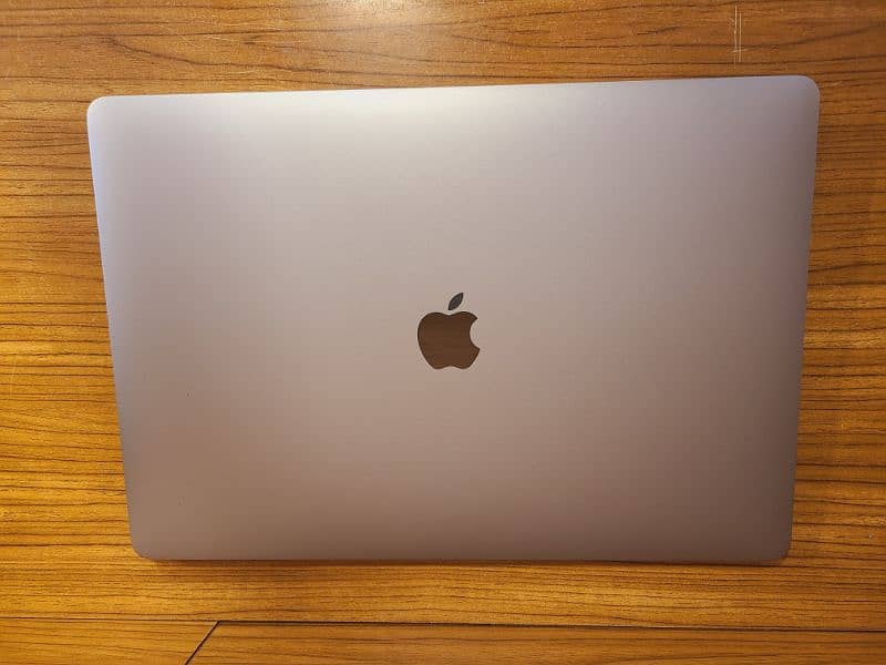 mac book pro 2019 3